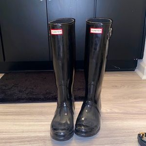 Black Hunter Boots